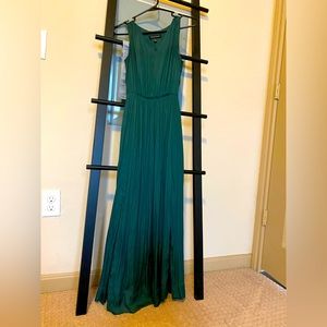 Banana Republic green maxi dress 00P